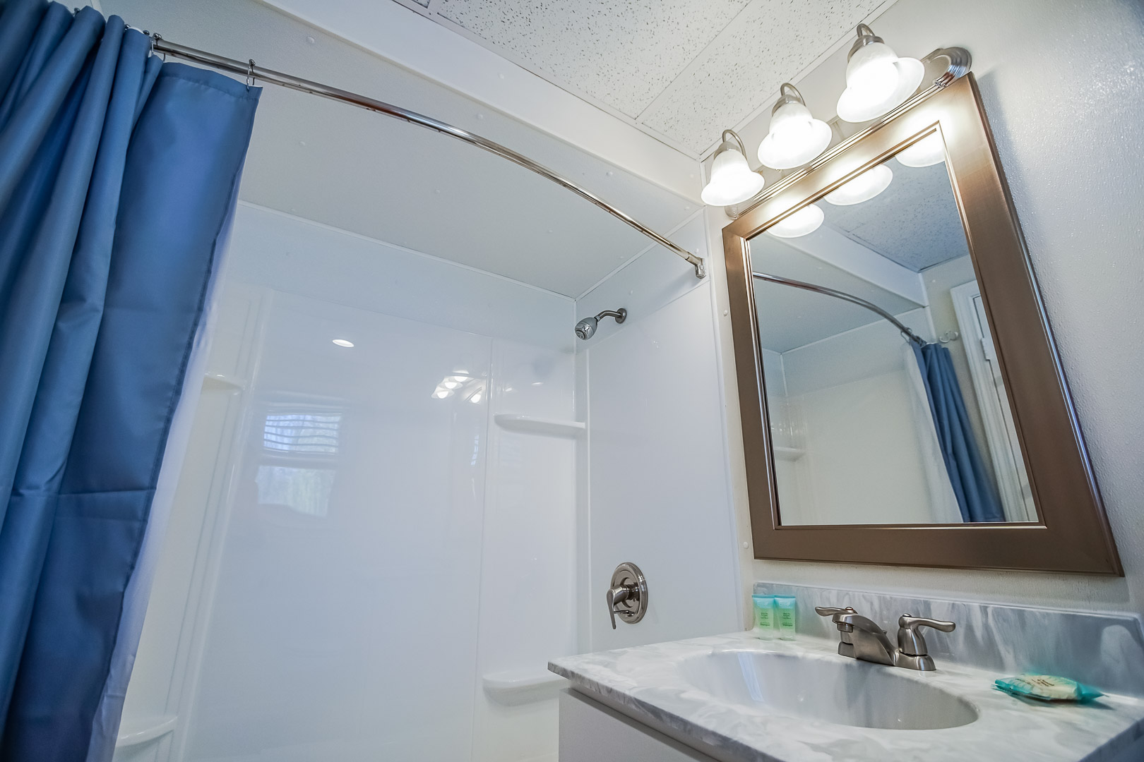 A clean bathroom at VRI's Island Manor Resort in Rhode Island.